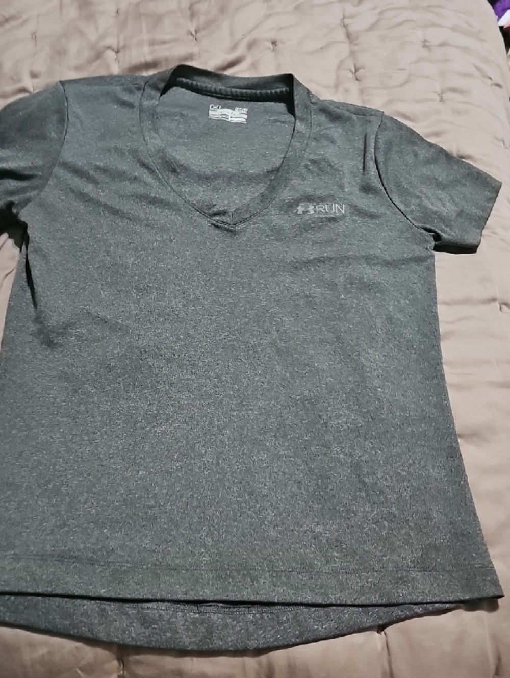 Under Armour Charcoal‎ Heather V-Neck Run Tee